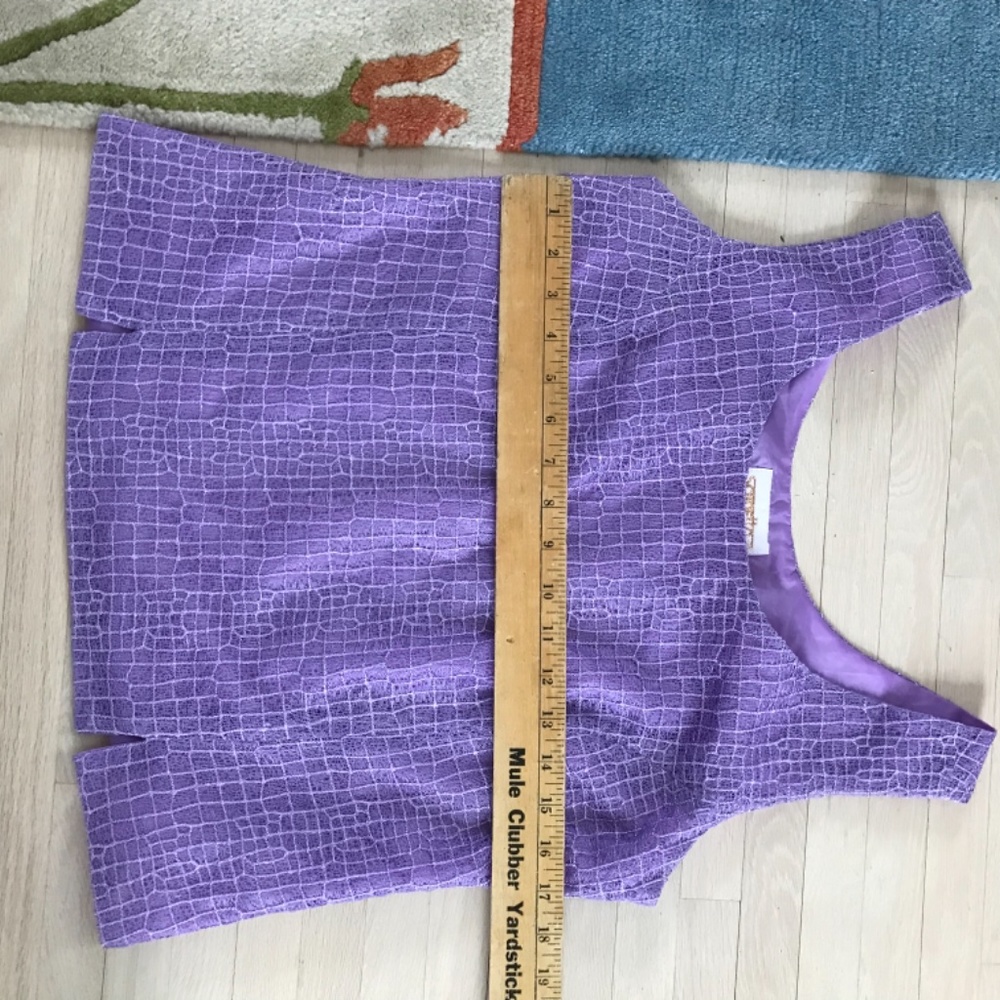 Blouse - Picture 7 of 8